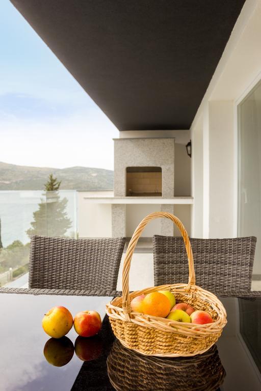 Trogir Residence Vila A Seget Vranjica Bagian luar foto