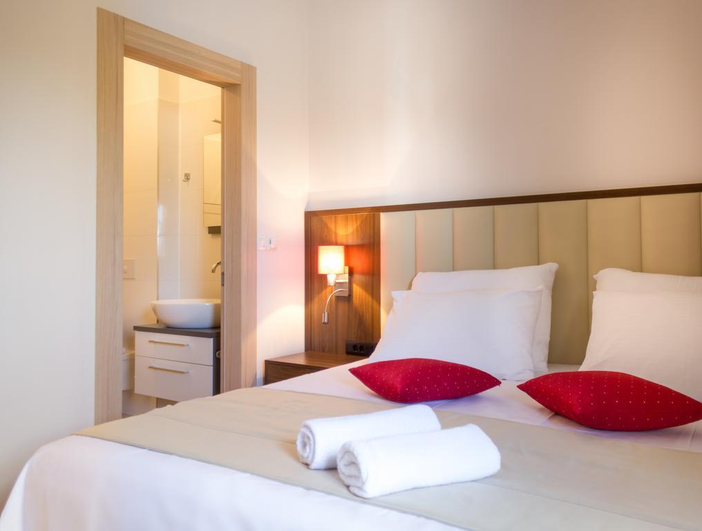 Trogir Residence Vila A Seget Vranjica Bagian luar foto